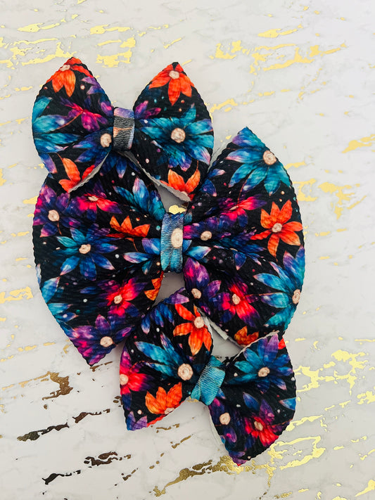 3” midnight flower hairbow