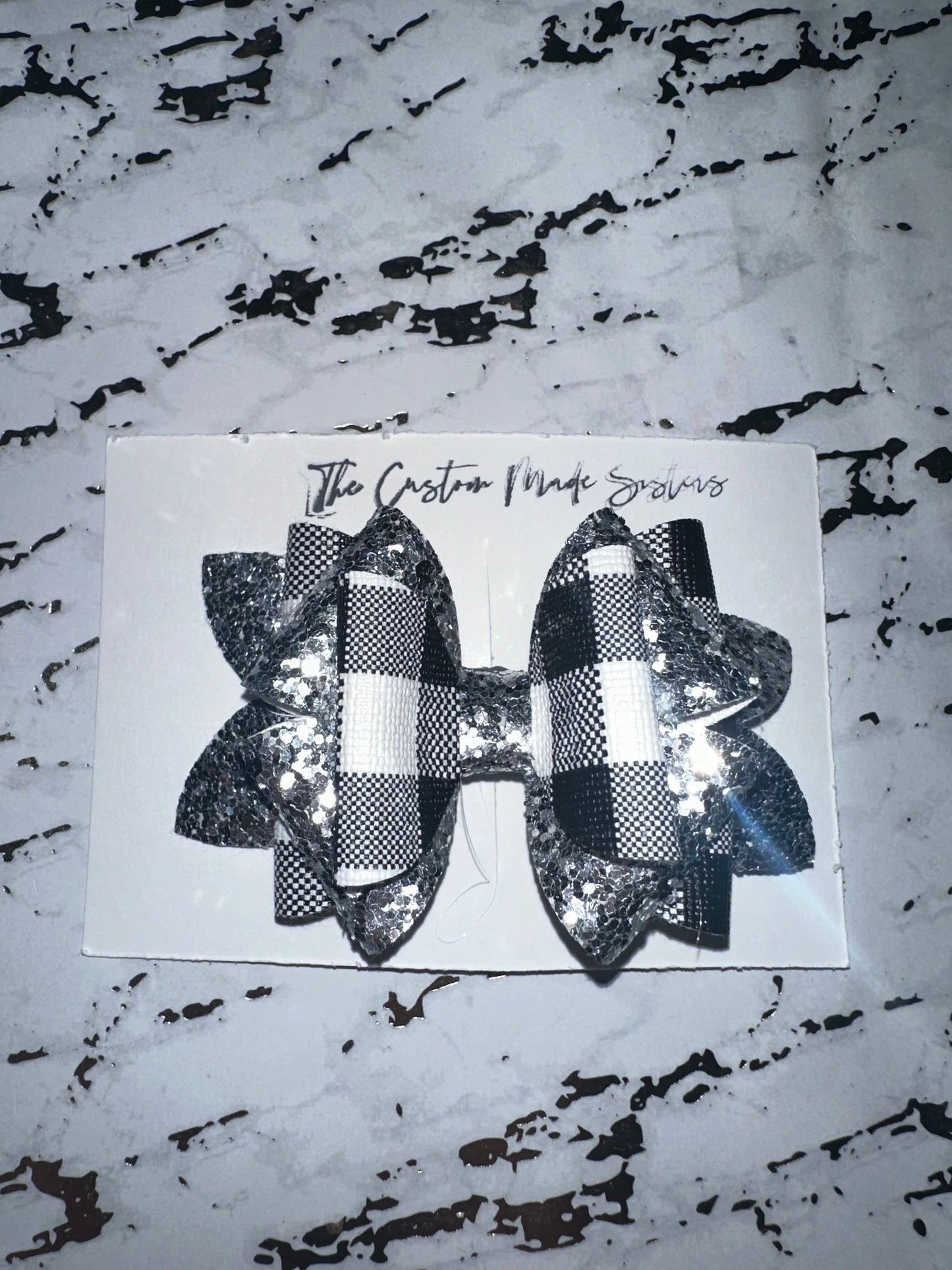 Lightweight Faux leather hair bow